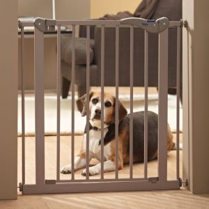 ZOOSHOP.ONLINE - Tiešsaistes Mājdzīvnieku Veikals - Перегородка-дверь для собак от 75 до 84 см Savic Dog Barrier В 75 см