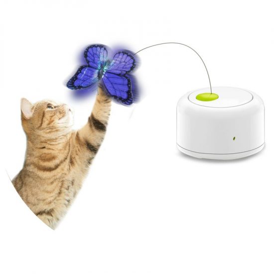 ZOOSHOP.ONLINE - Tiešsaistes Mājdzīvnieku Veikals - Интерактивная игрушка для кошек порхающая бабочка с датчиком движения